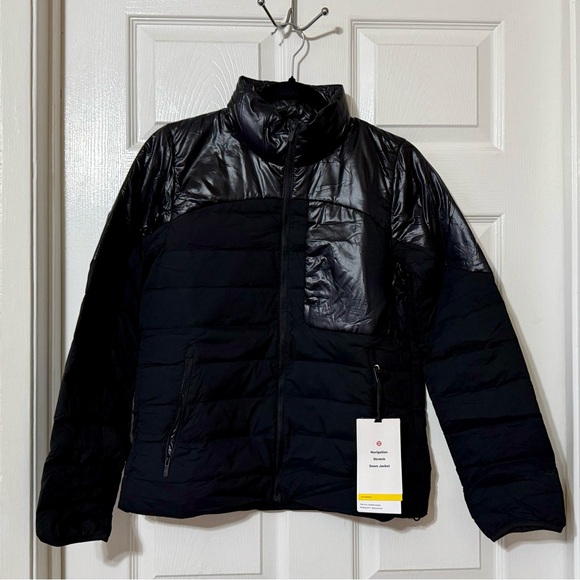 Women’s Lululemon Navigation Stretch Down Jacket - Picture 6 of 13